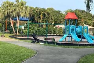 16258 Peach Way, Delray Beach, FL 33484 - Photo 18