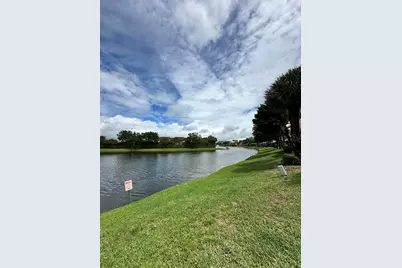 661 Corte Madera Lane #4, West Palm Beach, FL 33401 - Photo 30