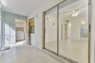 877 Flanders S, Delray Beach, FL 33484 - Photo 26