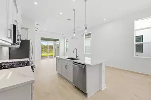 140 SE Via Tirso, Port Saint Lucie, FL 34952 - Photo 2