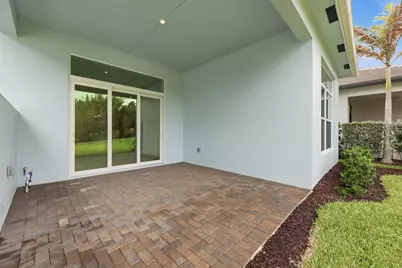 140 SE Via Tirso, Port Saint Lucie, FL 34952 - Photo 24