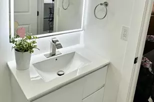 811 SW 18th Ct, Boynton Beach, FL 33426 - Photo 14