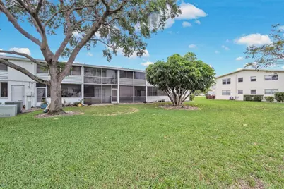 349 Camden O, West Palm Beach, FL 33417 - Photo 28