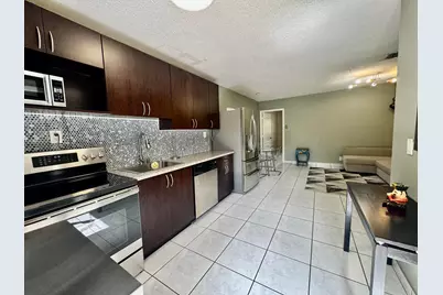 150 NE 146th #1 Street, Miami, FL 33161 - Photo 2