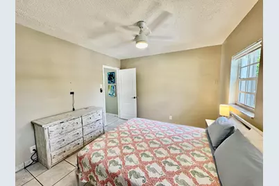 150 NE 146th Street, Miami, FL 33161 - Photo 6