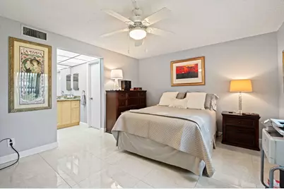 9330 Sunrise Lakes Boulevard #104, Sunrise, FL 33322 - Photo 12