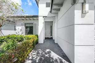 3069 Safflower Cir, West Palm Beach, FL 33401 - Photo 2