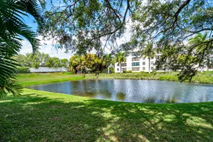 3069 Safflower Cir, West Palm Beach, FL 33401 - Photo 40