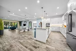 3069 Safflower Cir, West Palm Beach, FL 33401 - Photo 4