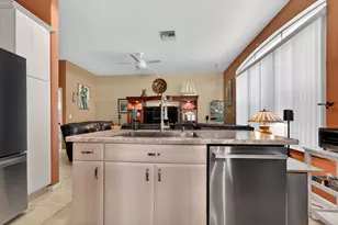 6593 Lurais Dr, Lake Worth, FL 33463 - Photo 12