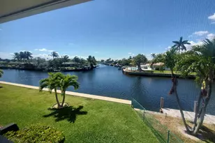 912 Pine Dr, Pompano Beach, FL 33060 - Photo 14