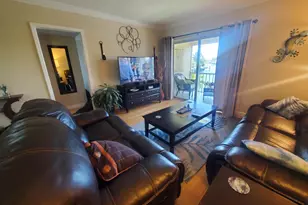 912 Pine Dr, Pompano Beach, FL 33060 - Photo 2