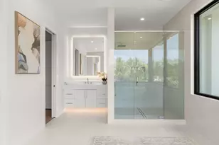 2406 NE 13th Ct, Fort Lauderdale, FL 33304 - Photo 50
