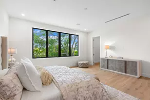 2406 NE 13th Ct, Fort Lauderdale, FL 33304 - Photo 56