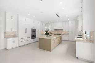 2406 NE 13th Ct, Fort Lauderdale, FL 33304 - Photo 28