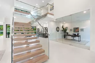2406 NE 13th Ct, Fort Lauderdale, FL 33304 - Photo 12