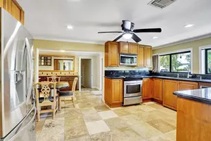 3208 Beacon St, Pompano Beach, FL 33062 - Photo 10