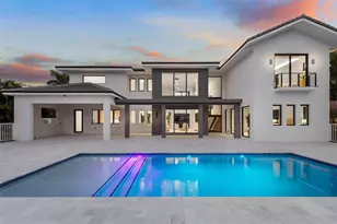 3716 Embassy Dr, West Palm Beach, FL 33401 - Photo 6