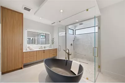 3716 Embassy Drive, West Palm Beach, FL 33401 - Photo 18