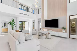 3716 Embassy Dr, West Palm Beach, FL 33401 - Photo 4