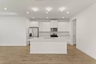 10304 SW Carnelian Street, Port Saint Lucie, FL 34987 - Photo 2
