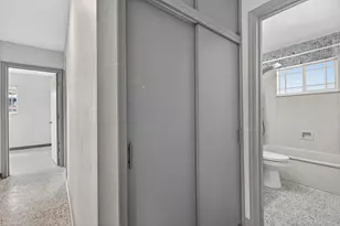 818 NW 28th Ct, Wilton Manors, FL 33311 - Photo 22