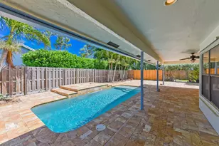 13442 Northumberland Cir, Wellington, FL 33414 - Photo 24