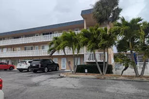 131 Doolen Ct, North Palm Beach, FL 33408 - Photo 10