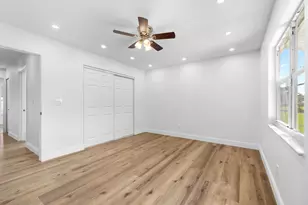 2042 SE Oxmoor Terrace, Port Saint Lucie, FL 34952 - Photo 18