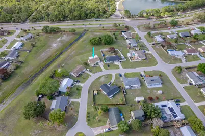 2042 SE Oxmoor Terrace, Port Saint Lucie, FL 34952 - Photo 32