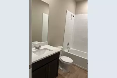 6784 NW Cloverdale Avenue, Port Saint Lucie, FL 34987 - Photo 12