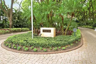 18457 SE Heritage Oaks Ln, Jupiter, FL 33469 - Photo 2