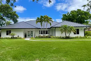 18457 SE Heritage Oaks Ln, Jupiter, FL 33469 - Photo 2