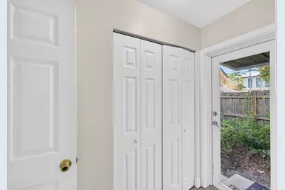 605 SW 6th Avenue, Fort Lauderdale, FL 33315 - Photo 34
