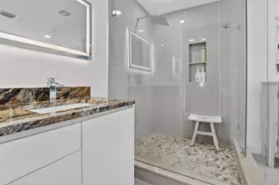 605 SW 6th Ave, Fort Lauderdale, FL 33315 - Photo 32