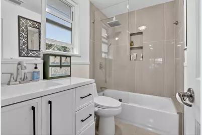 605 SW 6th Avenue, Fort Lauderdale, FL 33315 - Photo 12