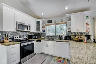 9697 Majestic Way, Boynton Beach, FL 33437 - Photo 12