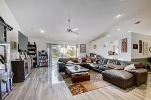 9697 Majestic Way, Boynton Beach, FL 33437 - Photo 6