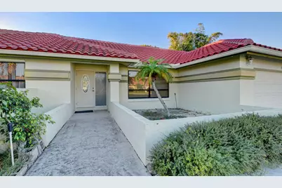 9697 Majestic Way, Boynton Beach, FL 33437 - Photo 4