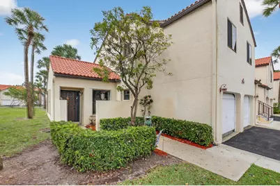 10 VÃ­a De Casas Sur #101, Boynton Beach, FL 33426 - Photo 2