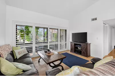 10 VÃ­a De Casas Sur #101, Boynton Beach, FL 33426 - Photo 14