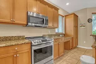 9022 Dupont Pl, Wellington, FL 33414 - Photo 22