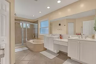 9022 Dupont Pl, Wellington, FL 33414 - Photo 24