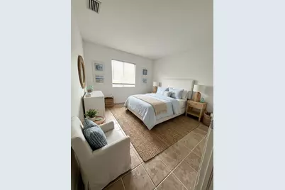 1100 Summer Street #7, Palm Springs, FL 33461 - Photo 12