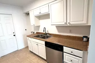 1100 Summer St, Palm Springs, FL 33461 - Photo 6