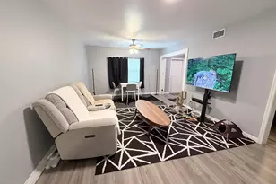 615 SW 14th Ave, Fort Lauderdale, FL 33312 - Photo 4