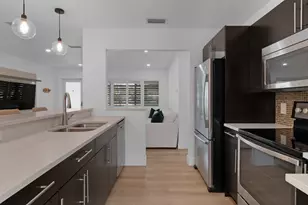 2030 NE 52nd Ct, Fort Lauderdale, FL 33308 - Photo 8