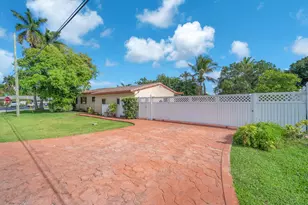 11490 W Biscayne Canal Rd, Miami, FL 33161 - Photo 40