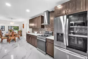 11490 W Biscayne Canal Rd, Miami, FL 33161 - Photo 14