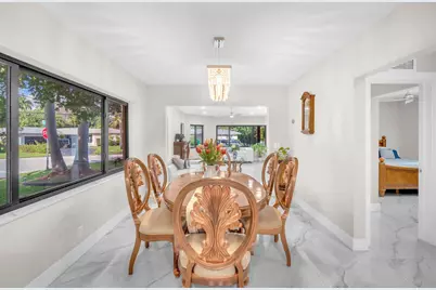 11490 W Biscayne Canal Road, Miami, FL 33161 - Photo 16